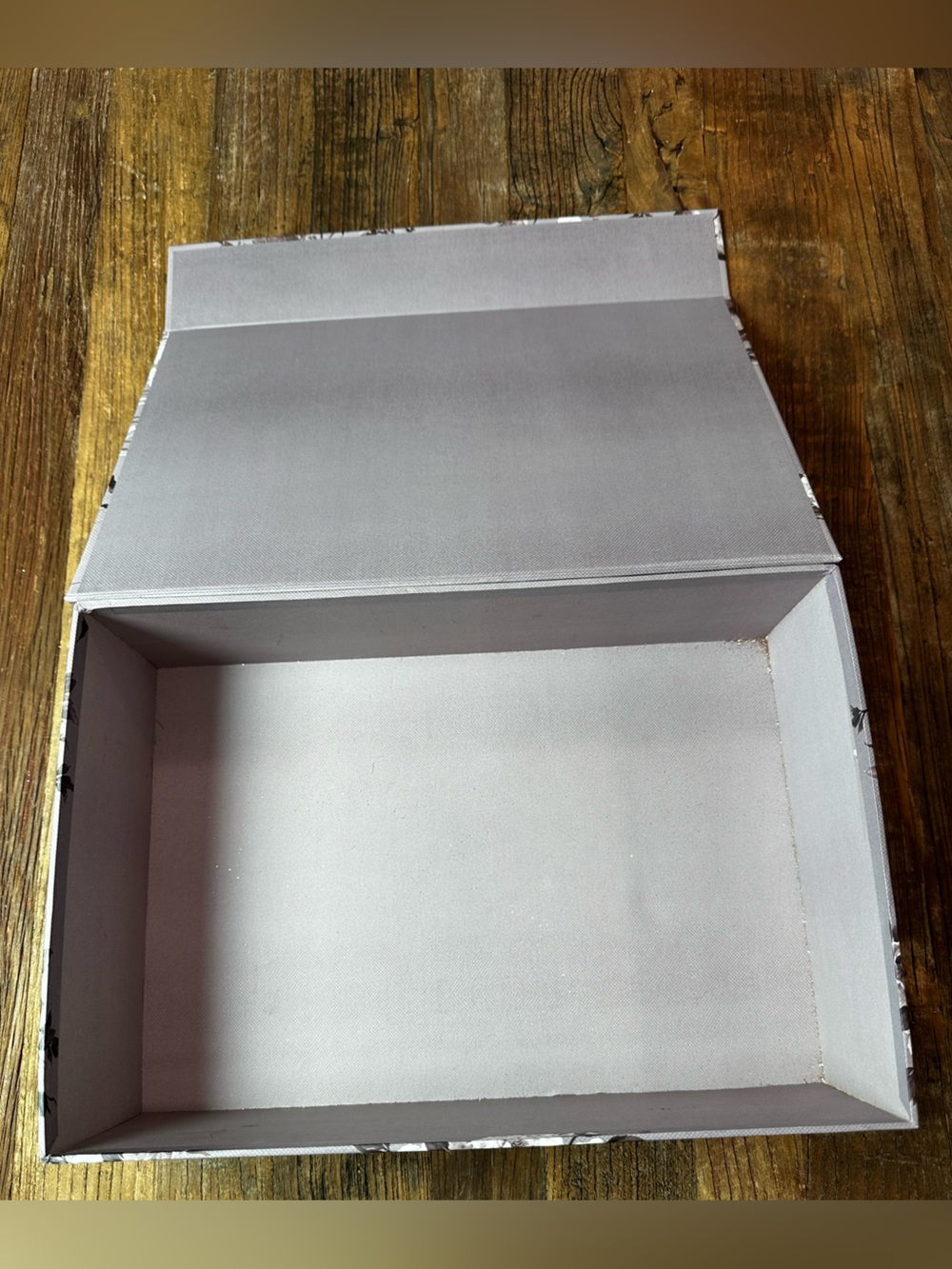 Paris de T'aime Floral Storage Box - purple gray - Picture 4 of 7